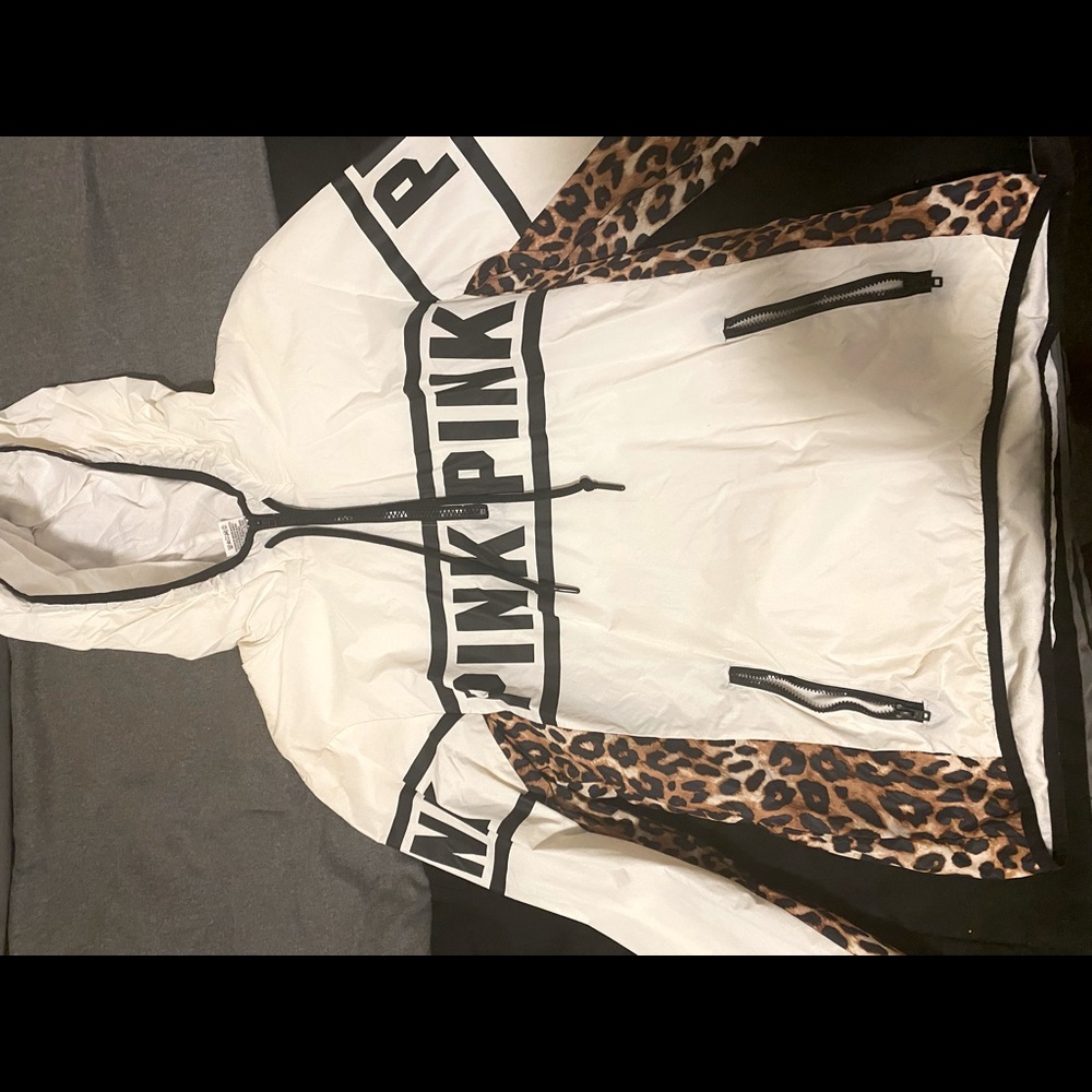 VS PINK Leopard Print Anorak